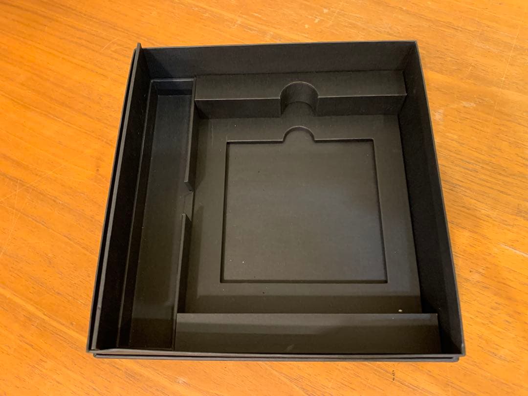 G0919-04★Piaget アクセサリーケース 黒　時計の空箱