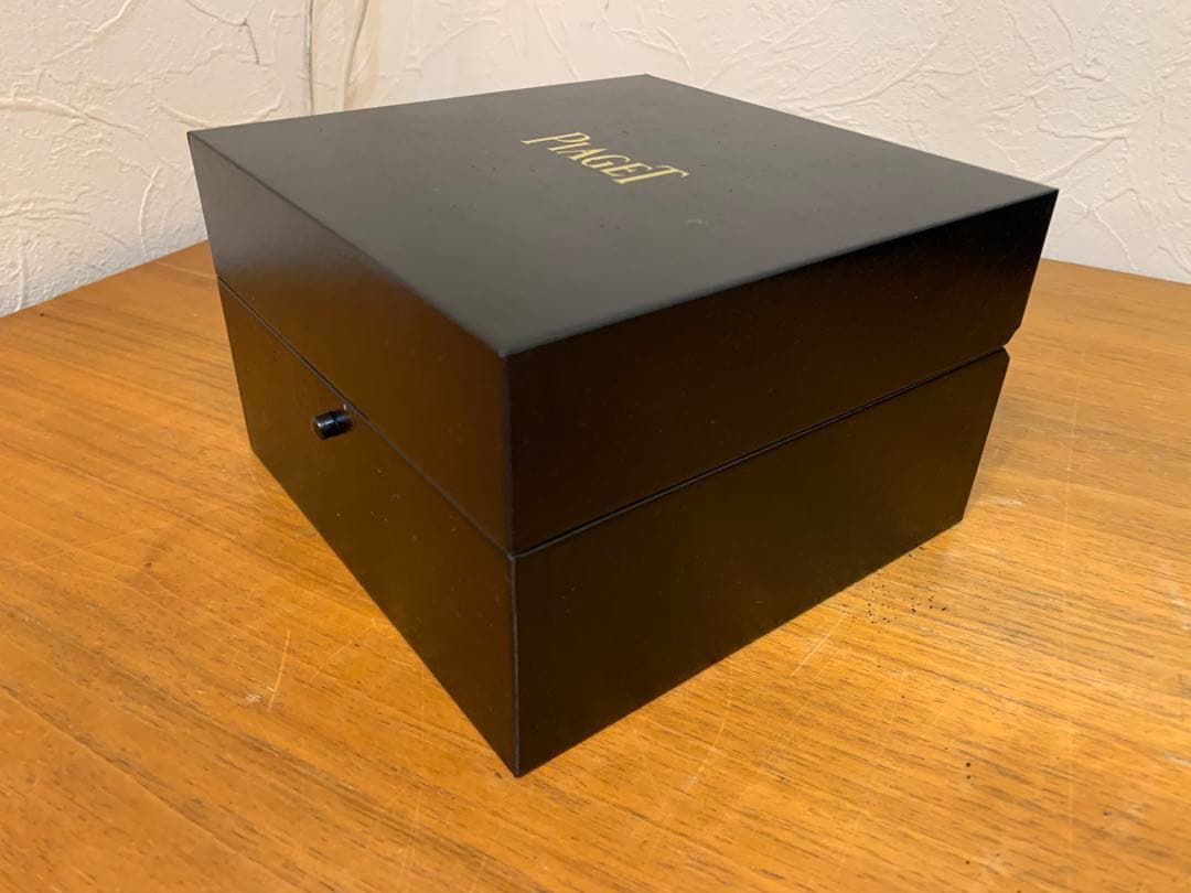 G0919-04★Piaget アクセサリーケース 黒　時計の空箱