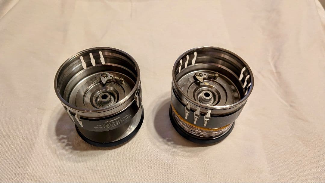 シマノストラディック20 STRADIC SW10000HG スプール２個