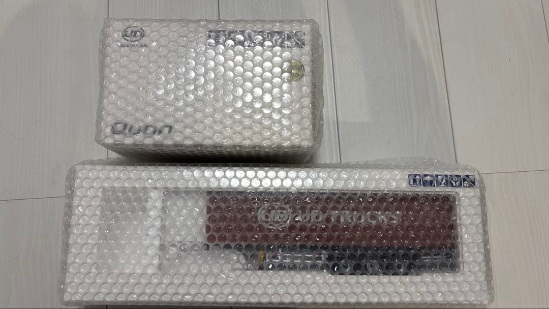 ☆最終値下げ☆UD TRUCKS Quon ミニカー 未開封 非売品