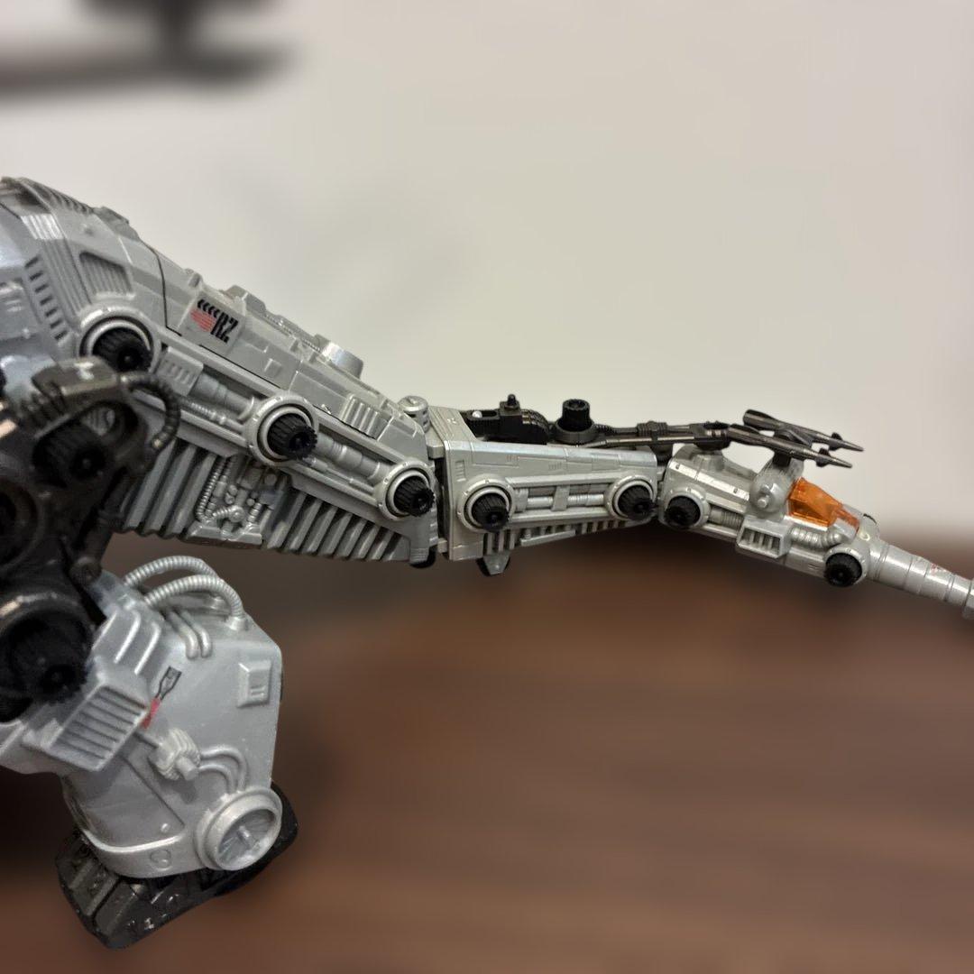 旧ゾイド　ウルトラザウルス　完成品