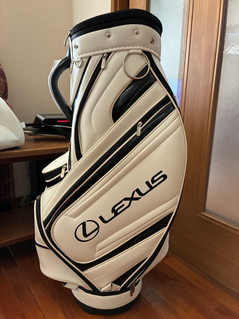 ❣️値下げ❣️LEXUS ゴルフバッグ・キャディバッグ