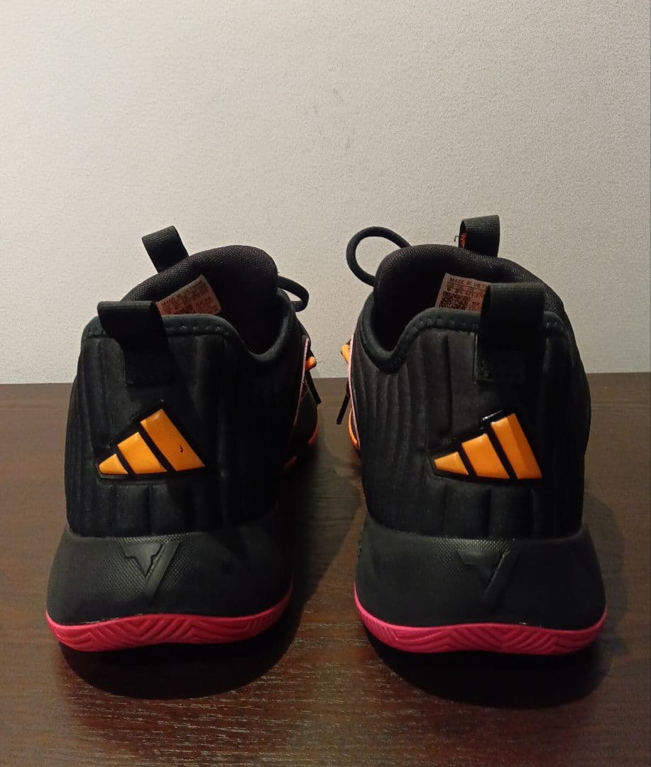 [美品] ADIDAS TRAE UNLIMITED 27cmシューズ