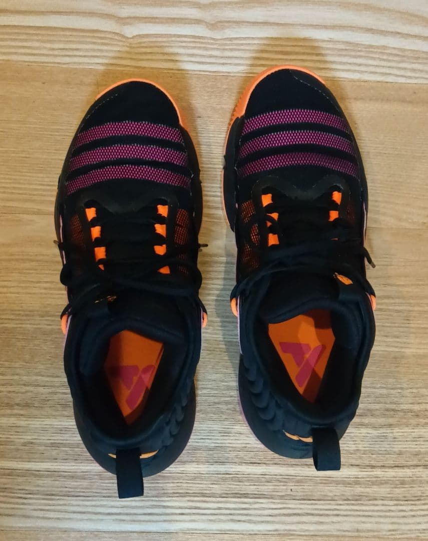 [美品] ADIDAS TRAE UNLIMITED 27cmシューズ