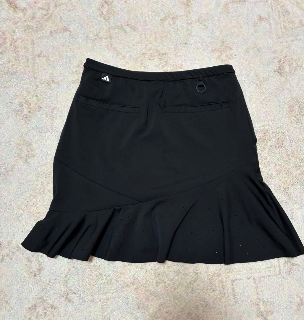 新品 アディダス XS サンバイザー セーター フリルスカート 3点　甘辛MIX