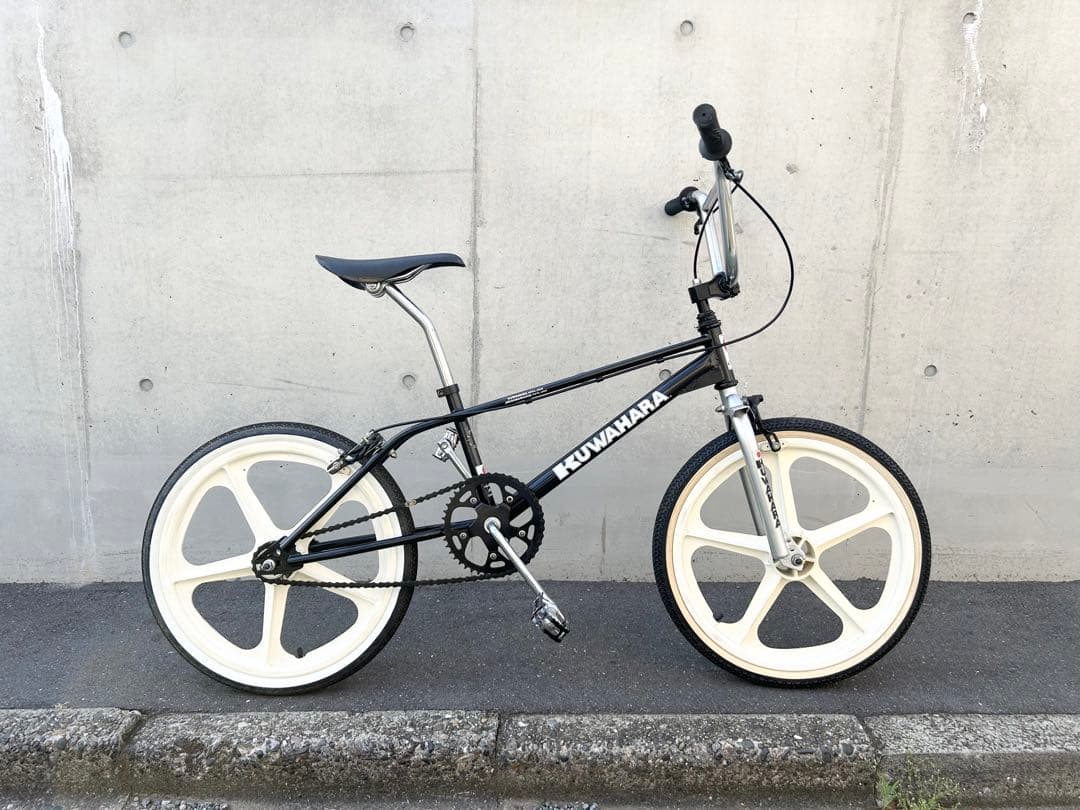 自転車本体 NEIGHBORHOOD KUWAHARA BMX EXHIVITIONISM
