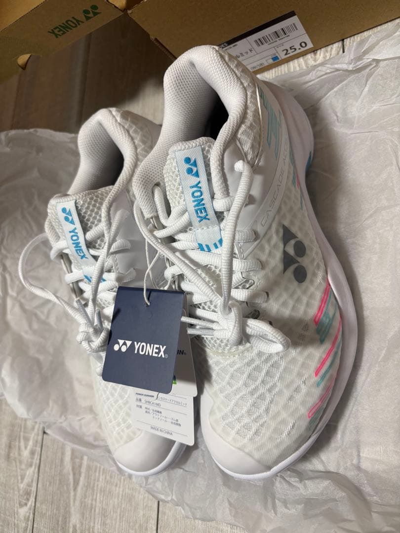 YONEX パワークッションカスケードアクセルミッド 25.0cm