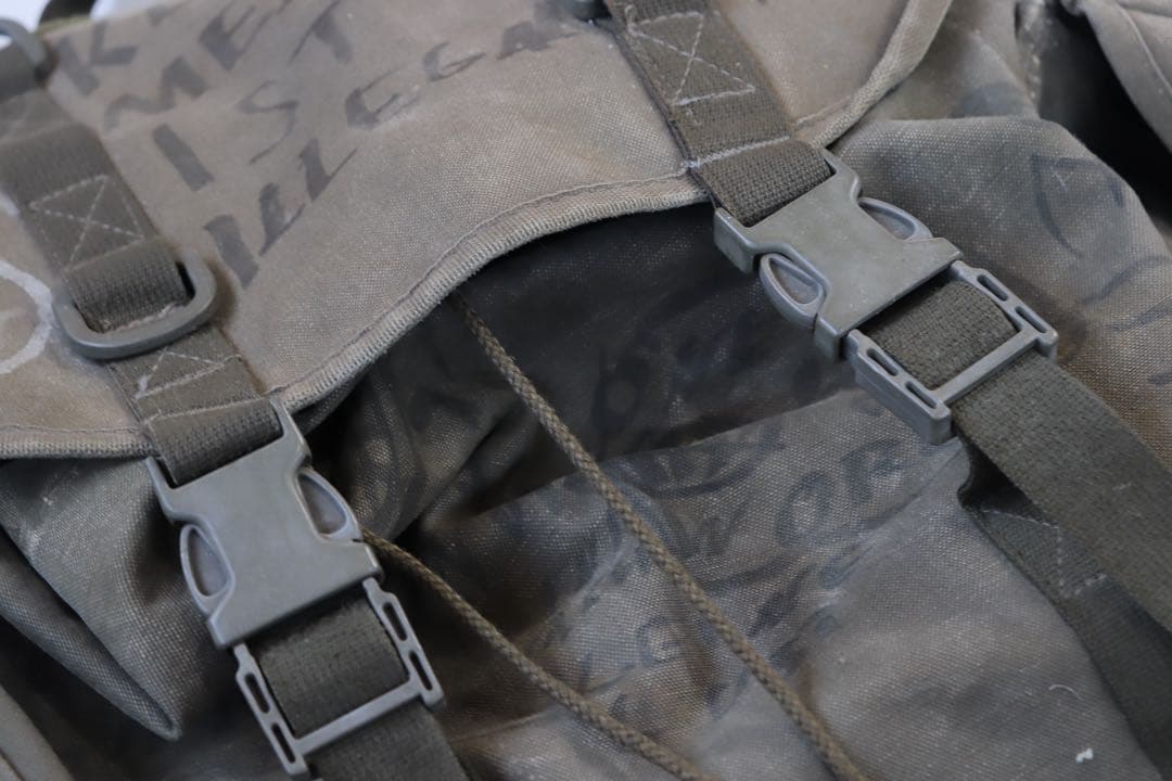 一点物ドイツ軍バックパックリメイクパンクNIRVANA vintage USED