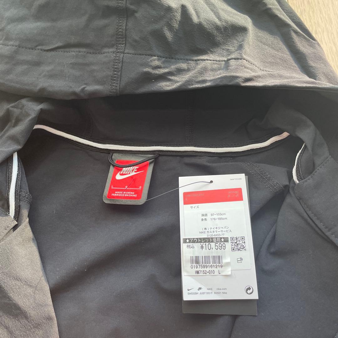 新品未使用タグ付き　定価18,000円　Nike テックウインドランナー 黒 L