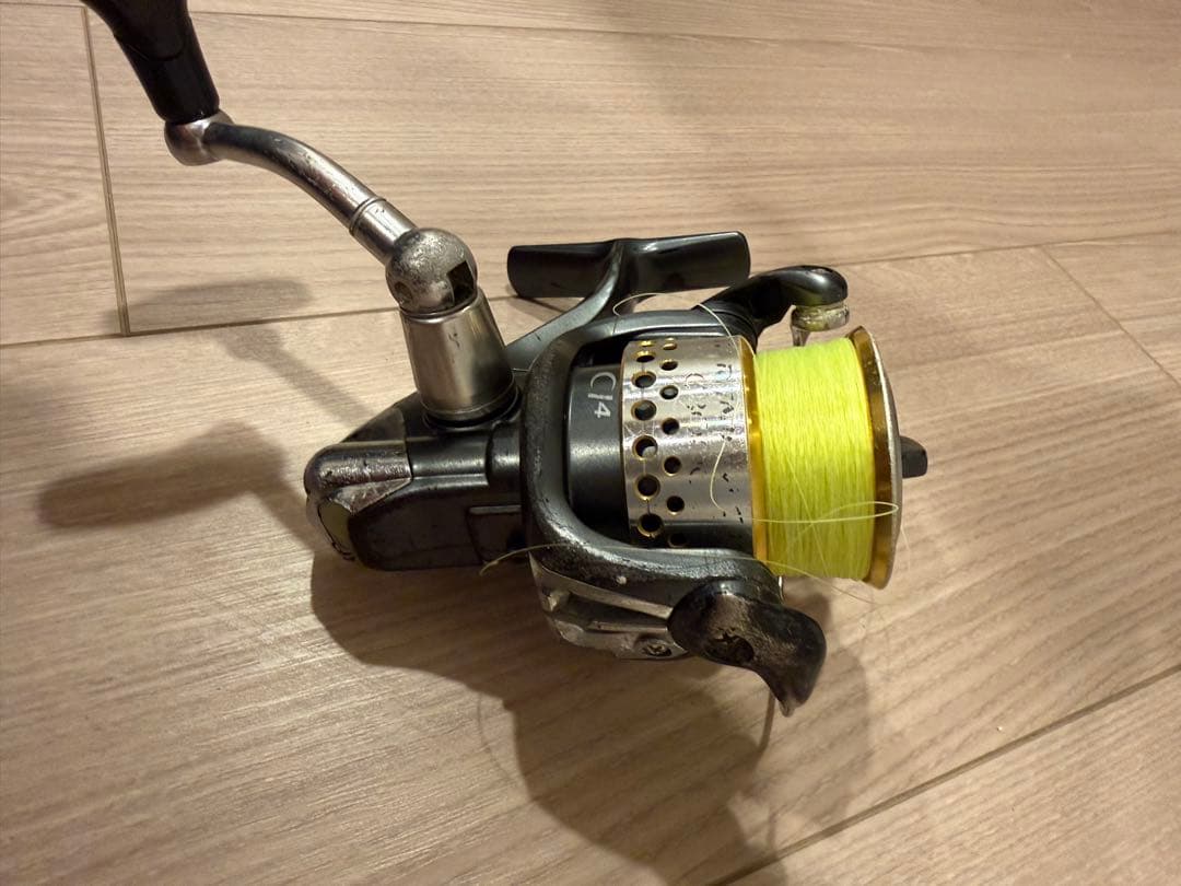 シマノ SHIMANOレアニウム CI4 C3000 スピニングリール