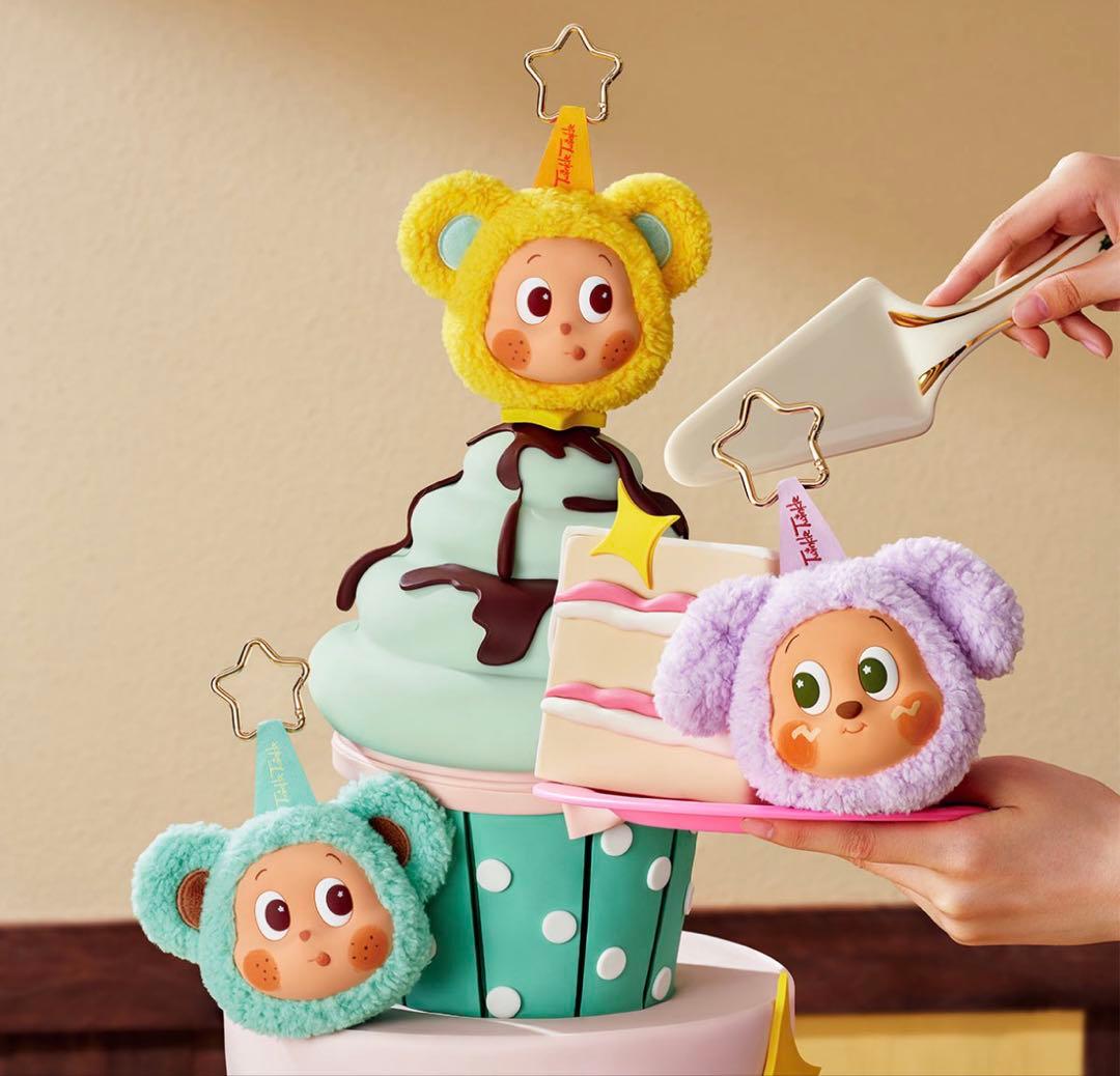 POPMARTティンクルティンクル　イヤホンケース 4点　新品 袋未開封