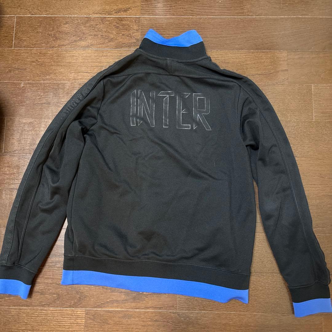 NIKEトラックジャケット