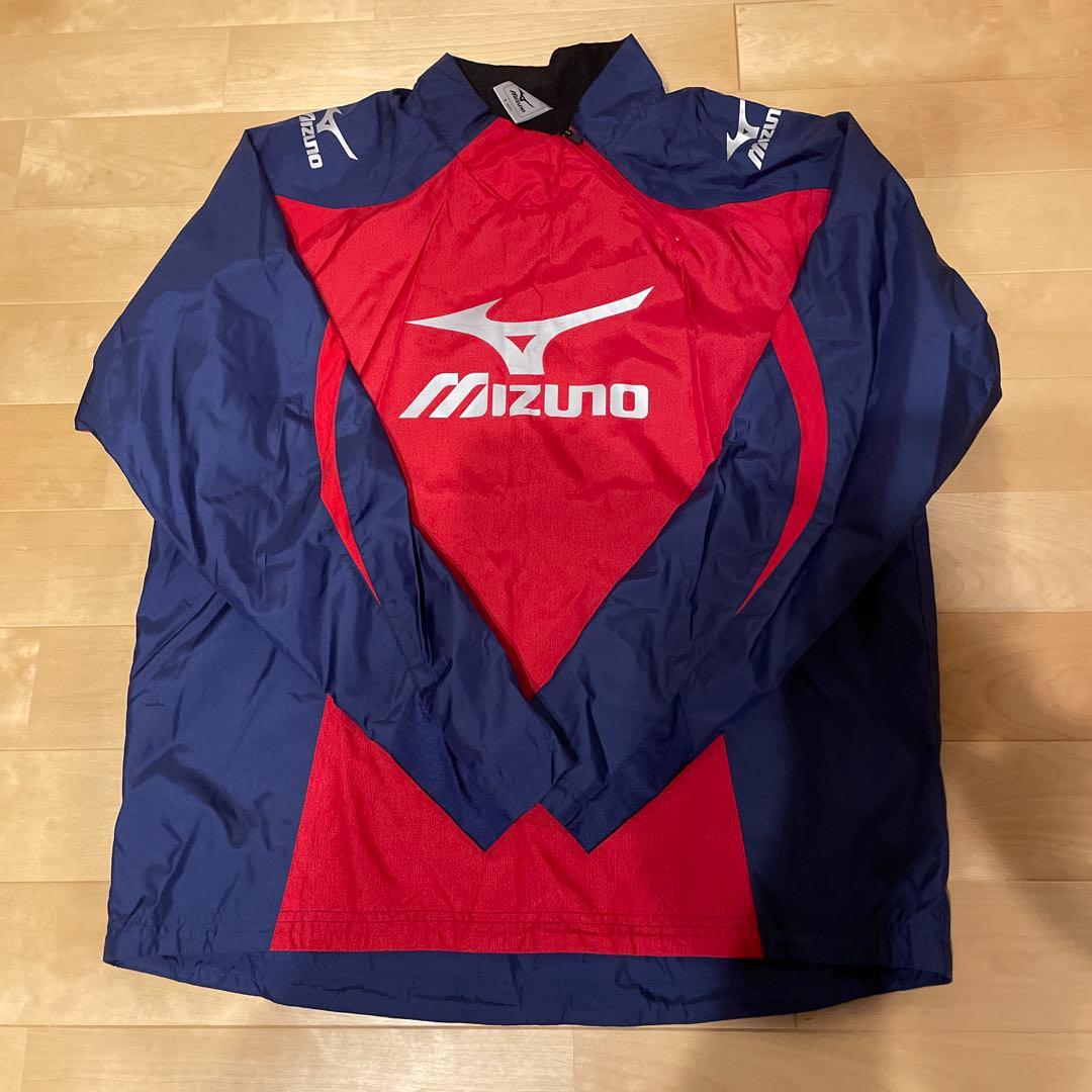 美品　ミズノ　ウィンドブレーカー　上下　ブレスサーモ　メンズＬ
