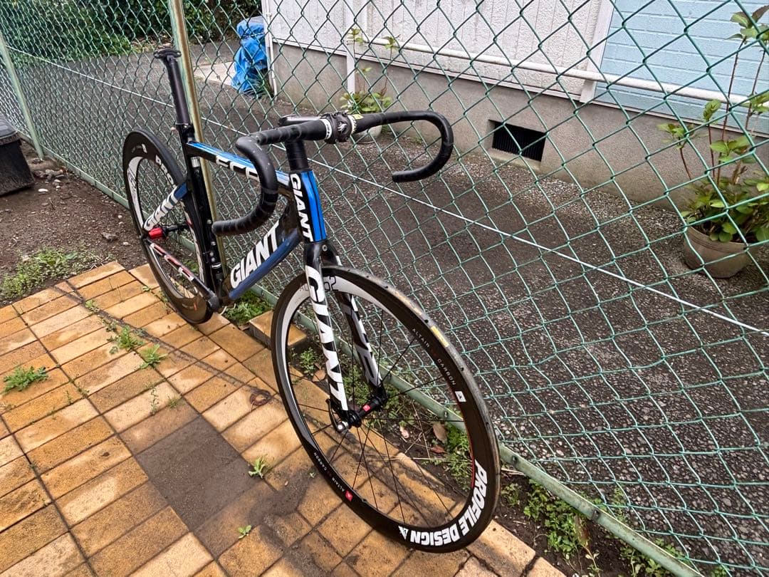 自転車本体 GIANT FCR0