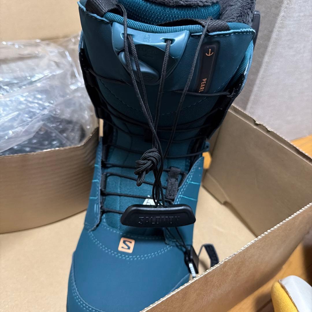 値下げ❣️SALOMON スノーボードブーツ24cm 新品未使用