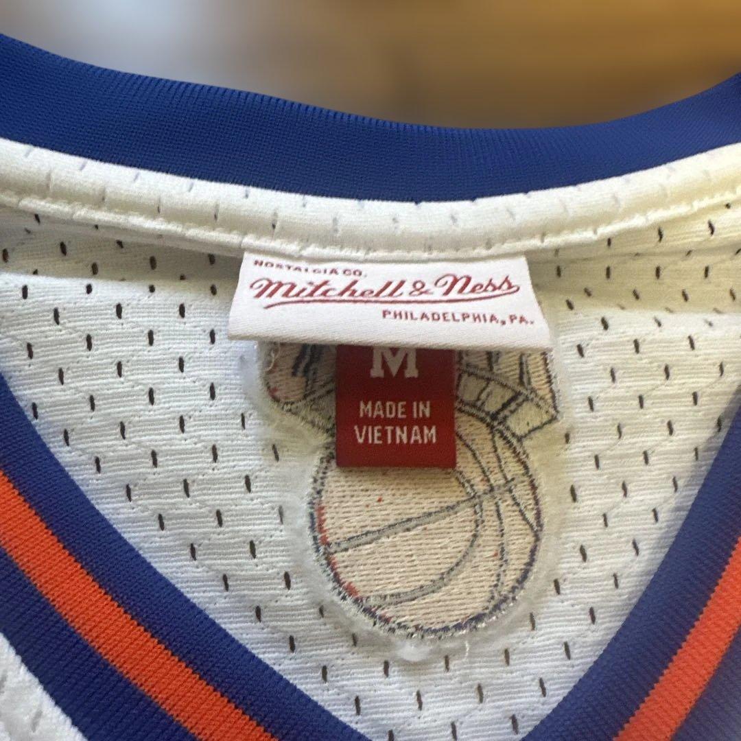 New York Knicks Mitchell & Ness サイズＭ