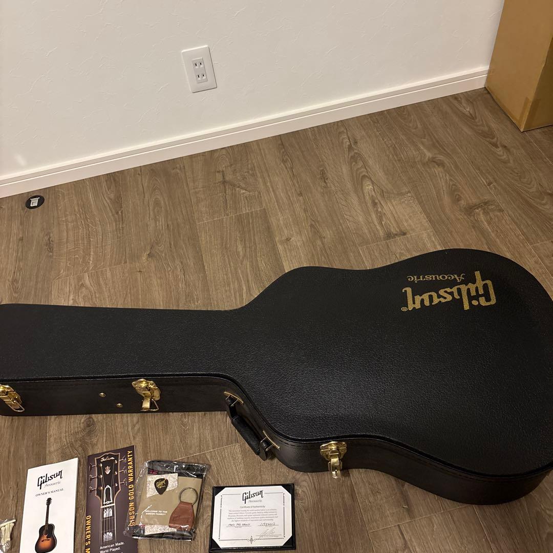 Gibson 1960s J-45 ADJカスタムショップ