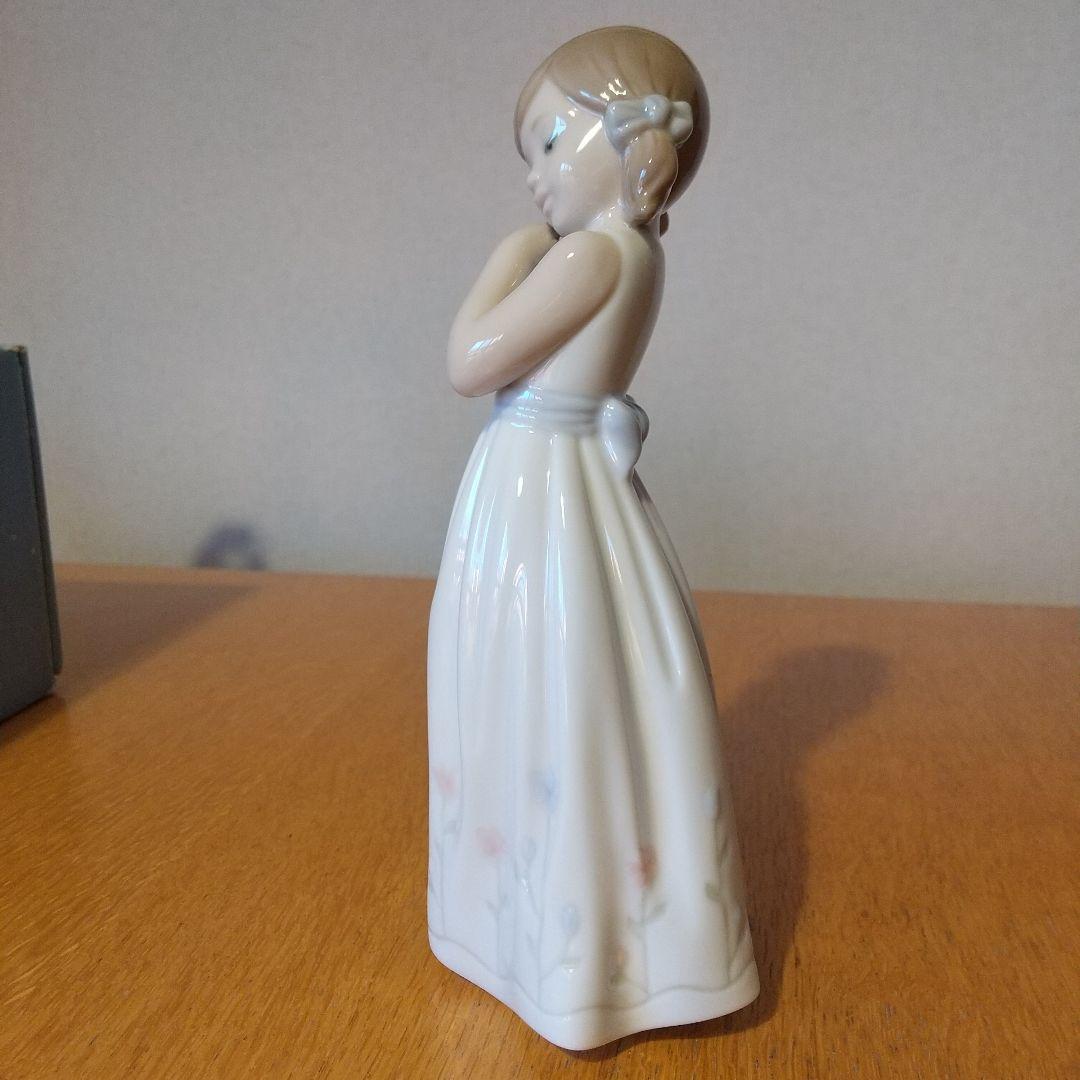 LLADRO リヤドロ My sweet princess