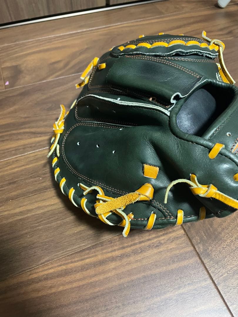 最終値下げ　グローバルエイト　 軟式キャッチャーミットオーダー阿部慎之助モデル