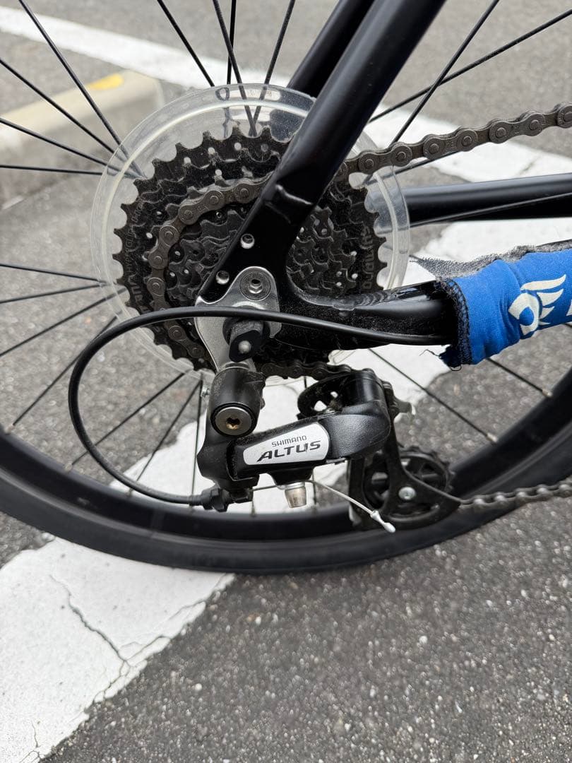 tern ミニベロ　ほぼ新車並み引き取り限定　クロスバイク超美品