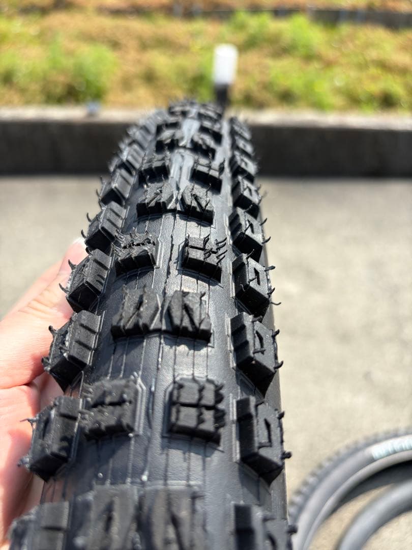 パーツ BUTCHER GRID GRAVITY T9 TLR ENDURO TIRE
