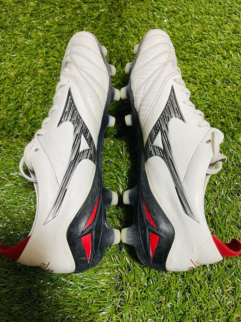 Mizuno Morelia Neo lV FG サッカーシューズ
