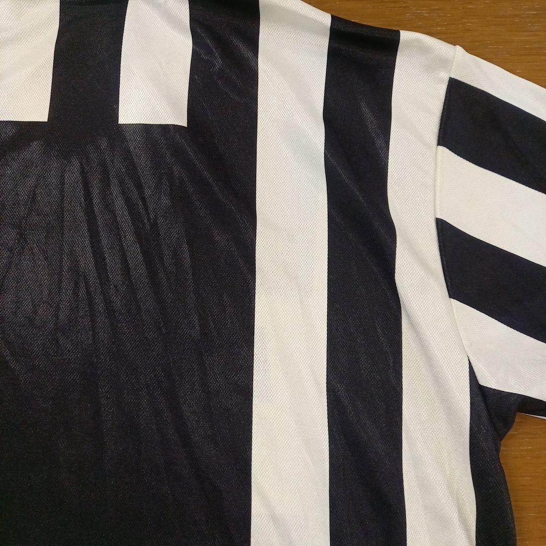 ユベントス　サッカー　ユニフォーム　カッパ
