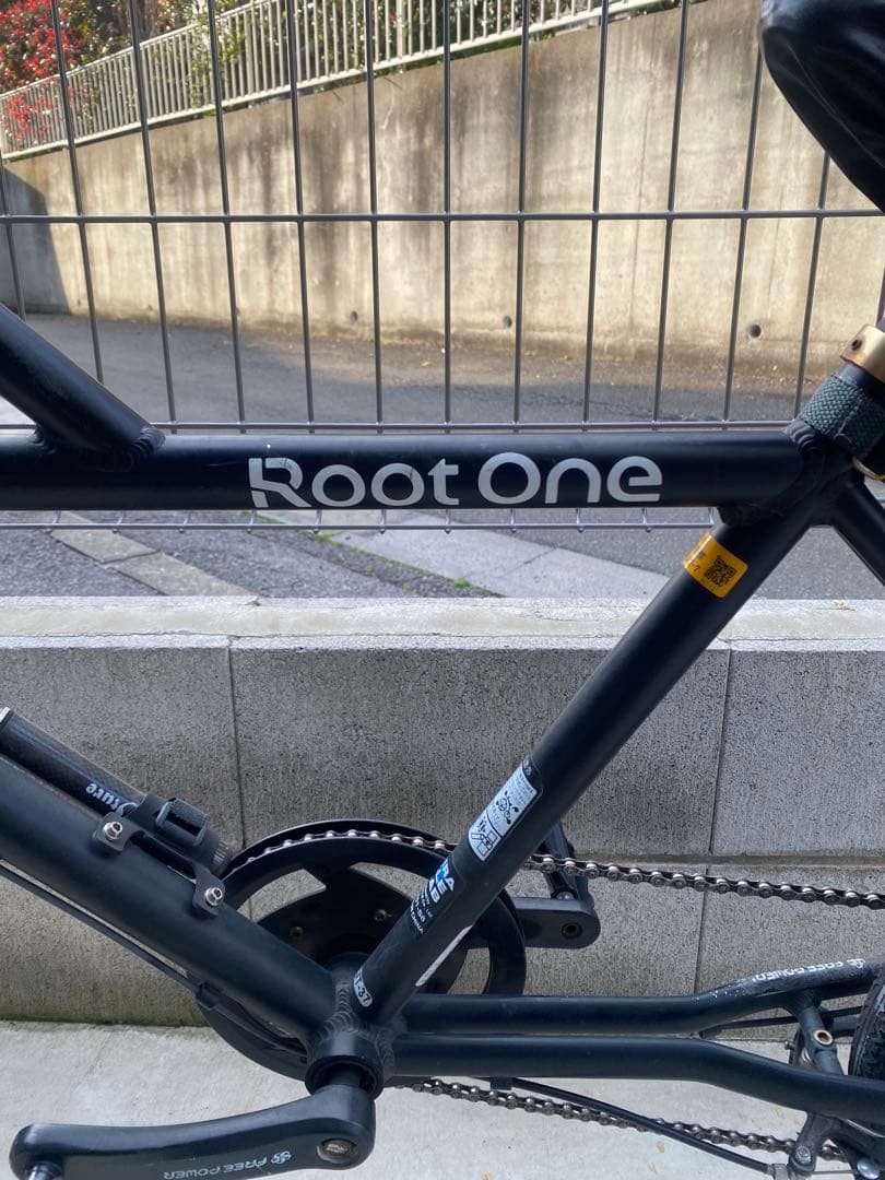 【定価58,000円】Root One ブラック シティサイクル　　前カゴ付き