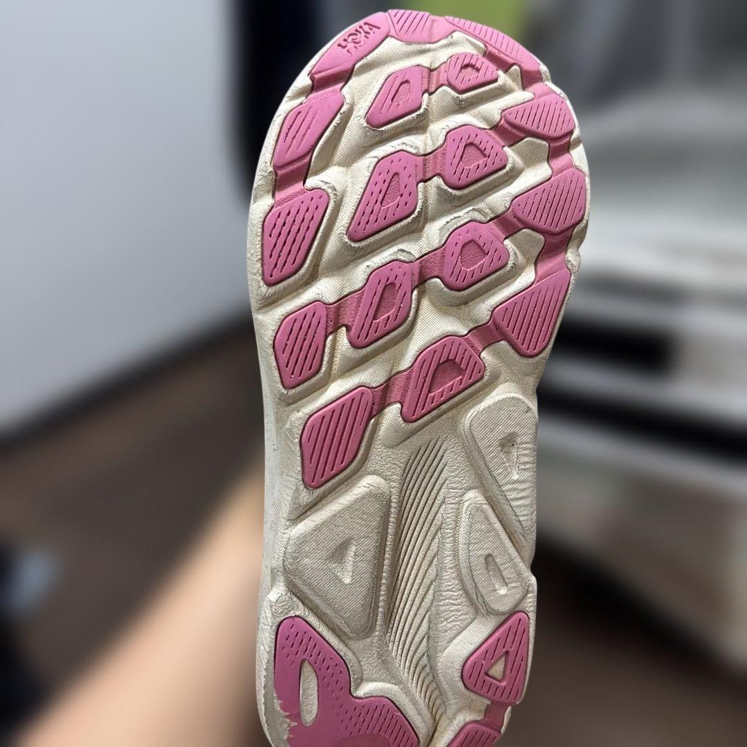 HOKA ONE ONE ホカ オネオネ CLIFTON 9 ワイド　26.5