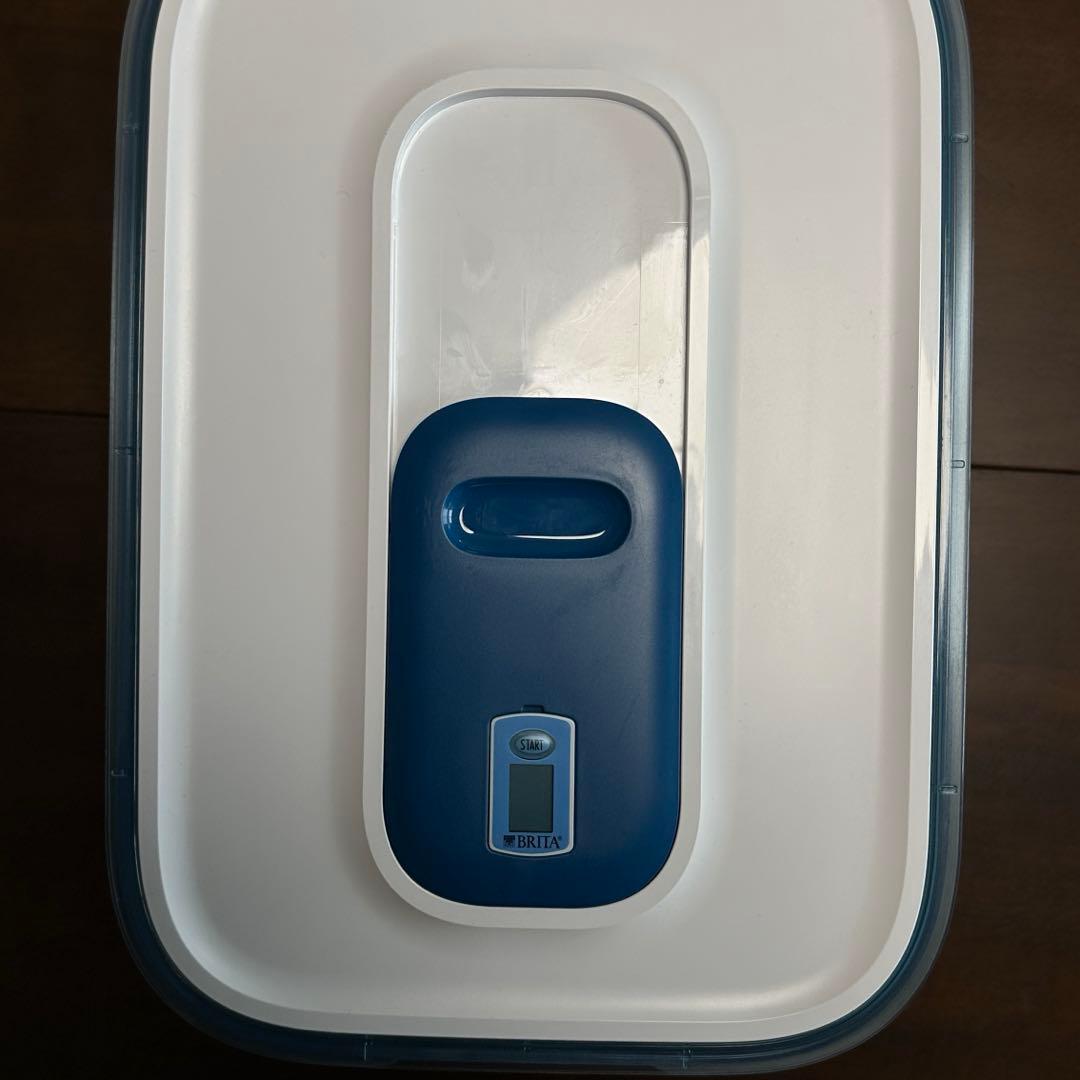 BRITA ポット型浄水器 8.2Lフィルター5個付き