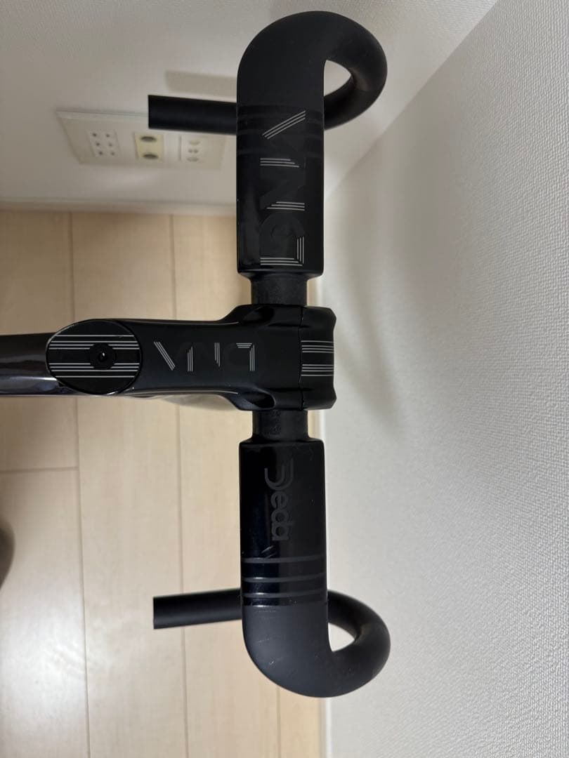 Bianchi Oltre XR3 53＋DEDA VINCI ステム、ハンドル