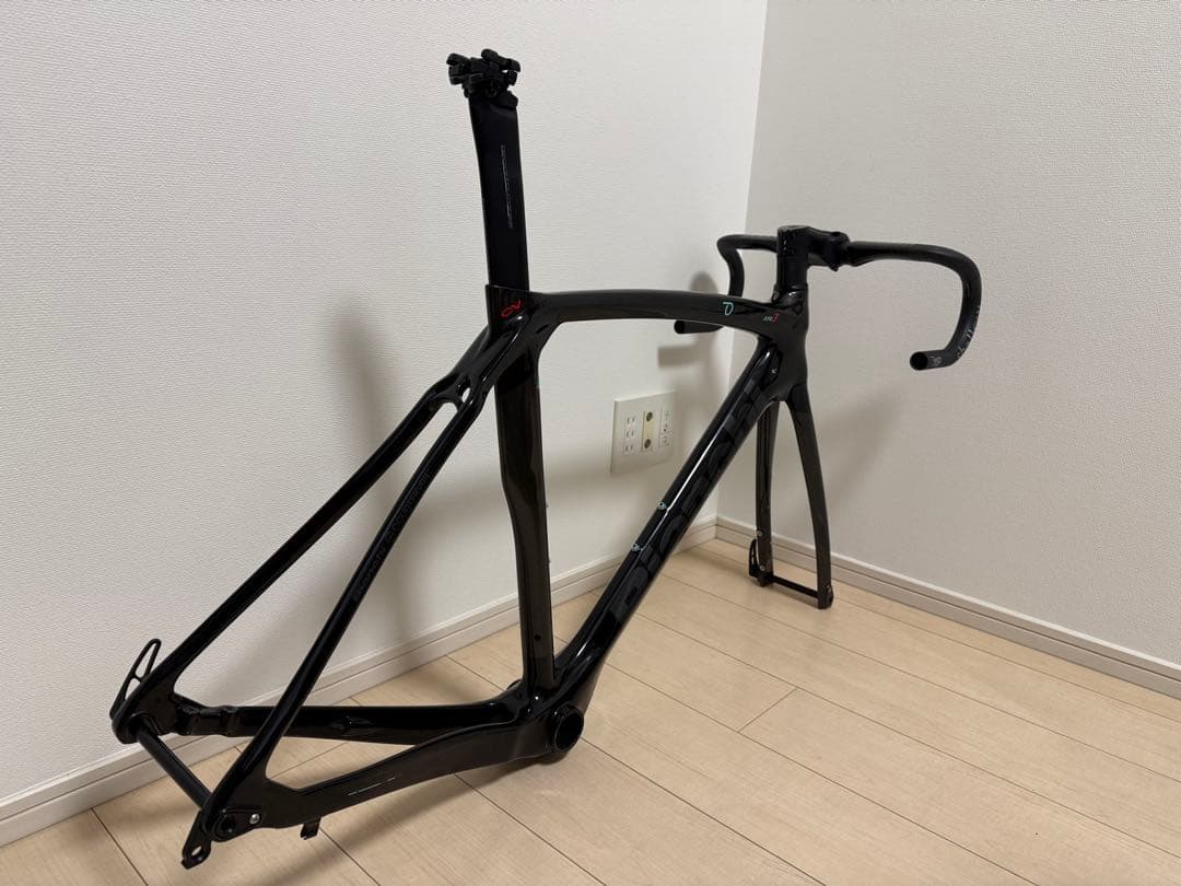 Bianchi Oltre XR3 53＋DEDA VINCI ステム、ハンドル