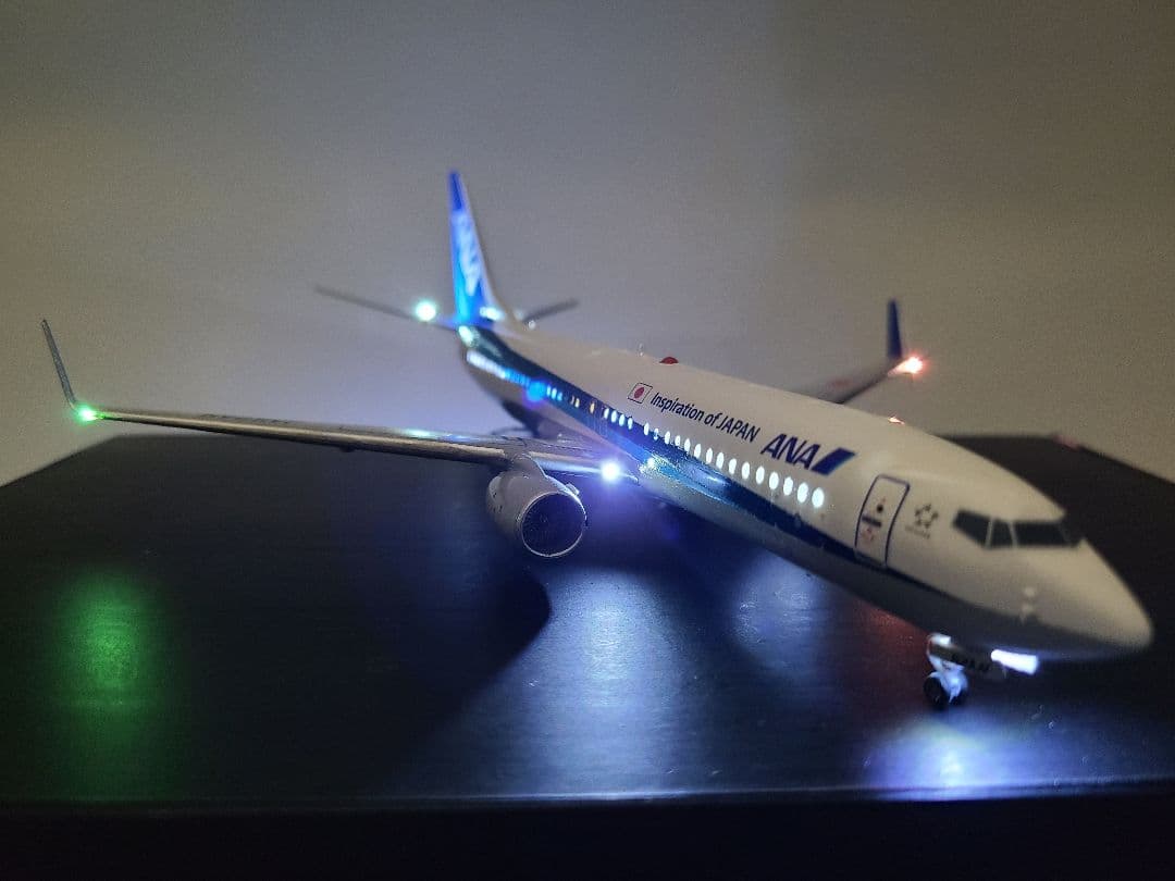 ANA ボーイング737-800 トリトンブルー完成品