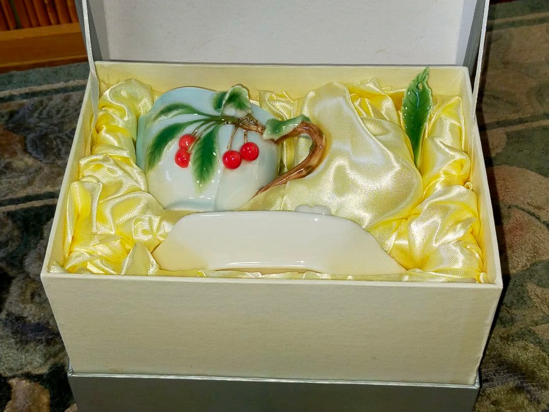 ♥陶翔舞千♥　♥華麗なる花コレクション♥　ティーカップ　ソーサー　マイセン