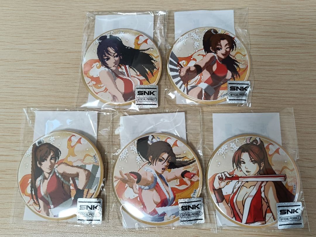 不知火舞　アクリルキーホルダー　缶バッジ　くじコレ　KOF　SNK　未開封