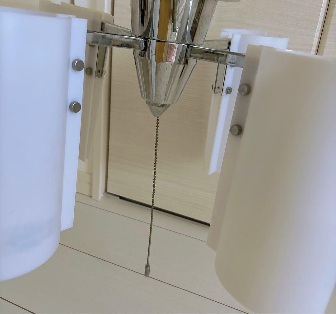 照明器具 4灯 シャンデリア　電気　照明