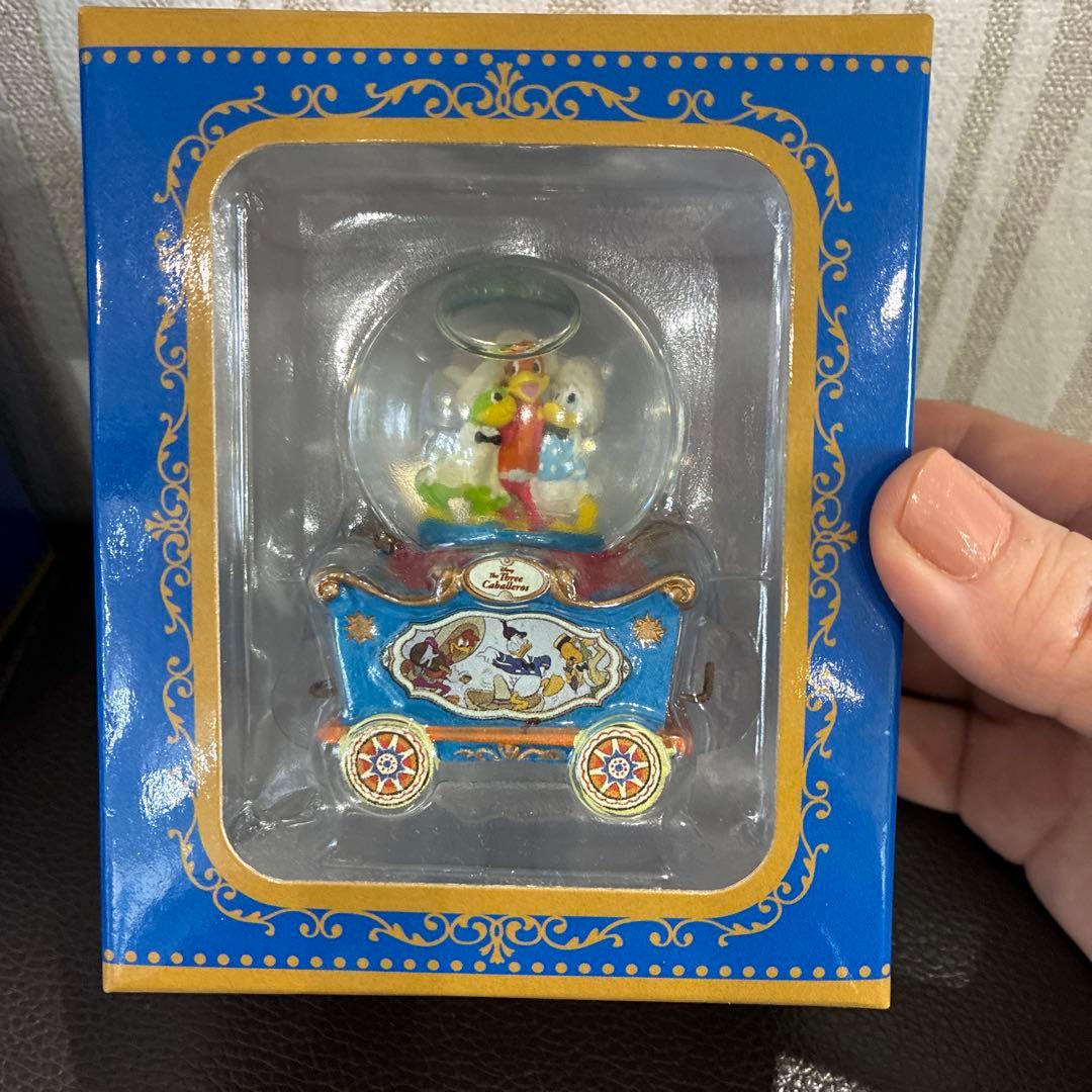 ☆新品未開封☆ディズニースノードーム 4点セット