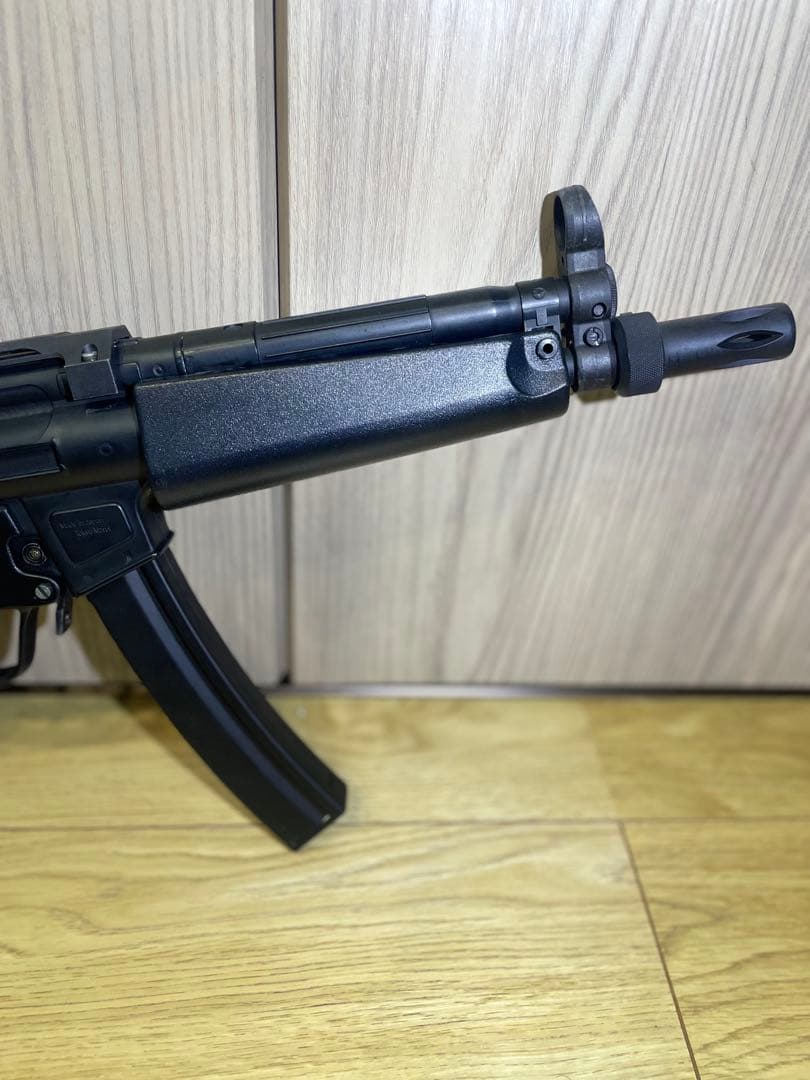 東京マルイ　電動ガン　mp5-j