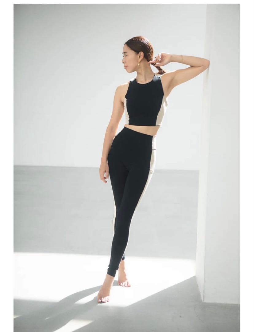 WERTHY COMBINATION LEGGINGS ブラック×ベージュ