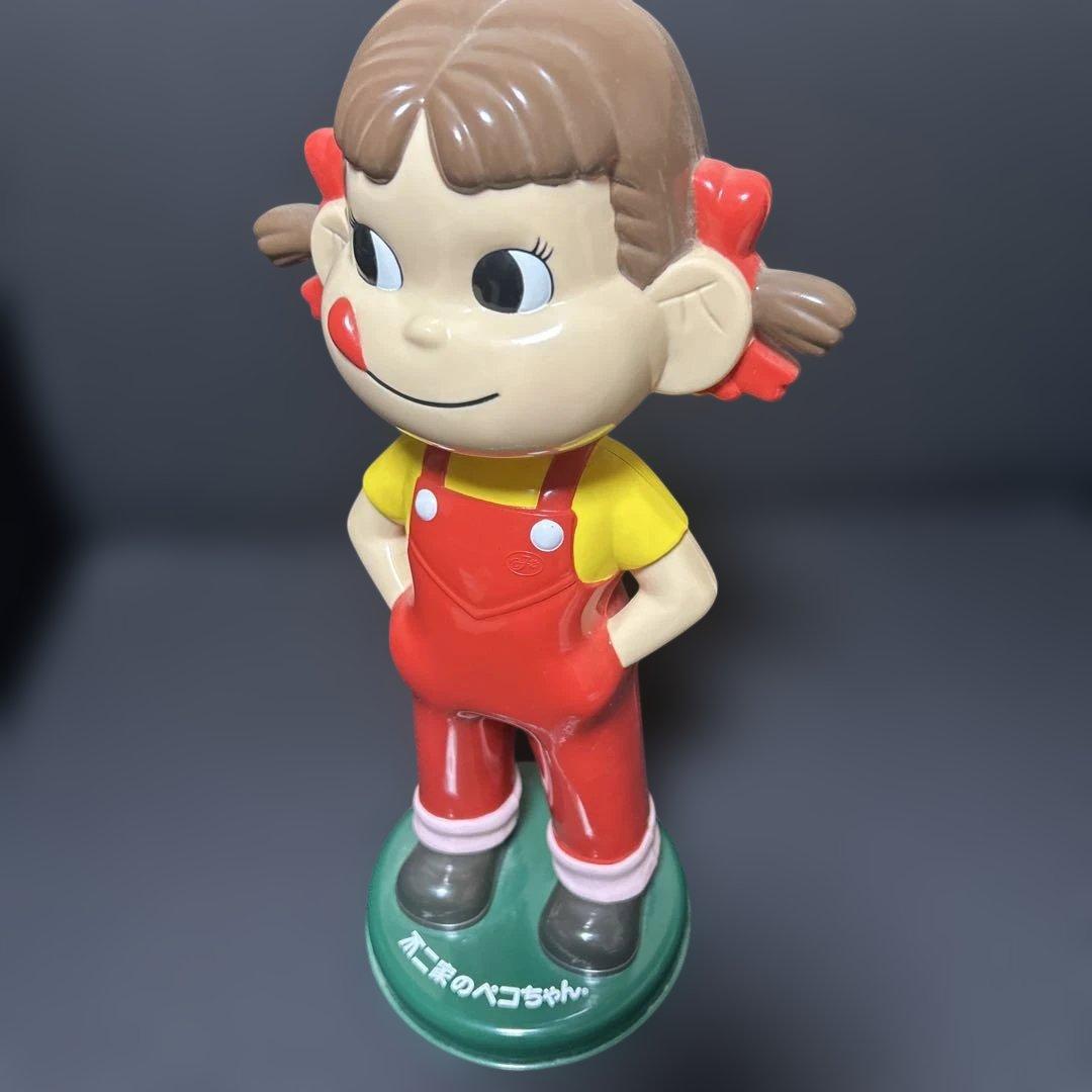 ビンテージペコちゃん フィギュア 立ちポーズ首振り