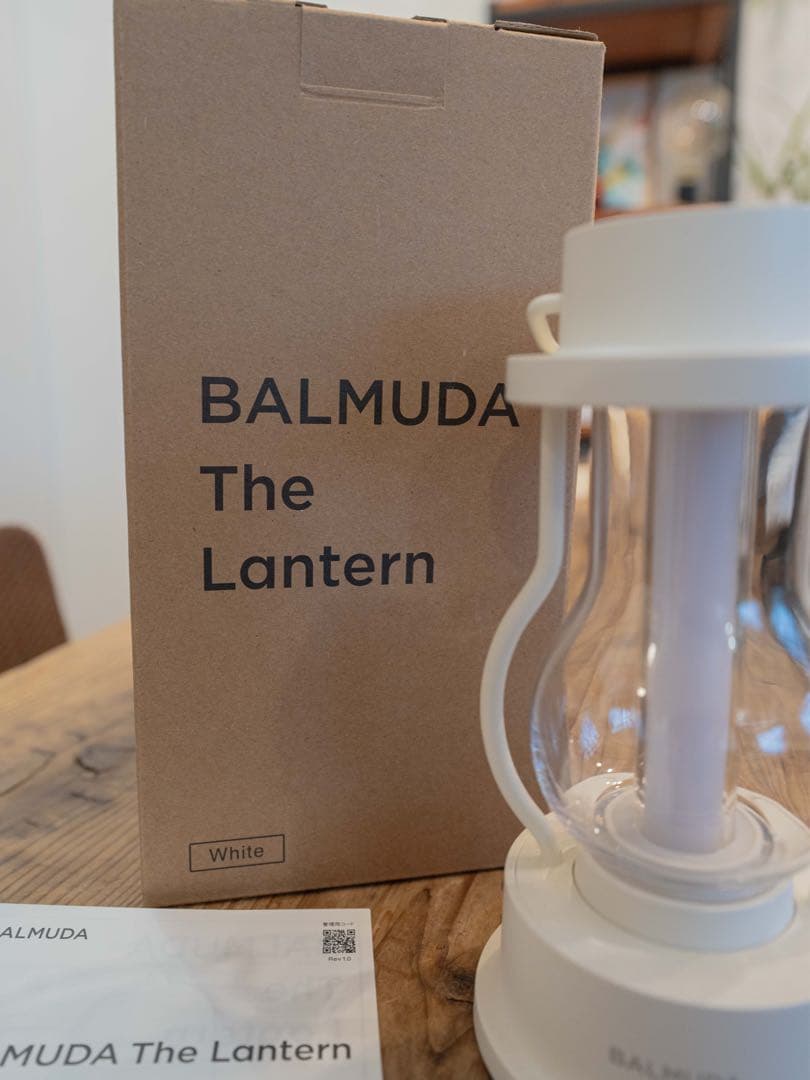 BALMUDA The Lantern ホワイト 中古美品