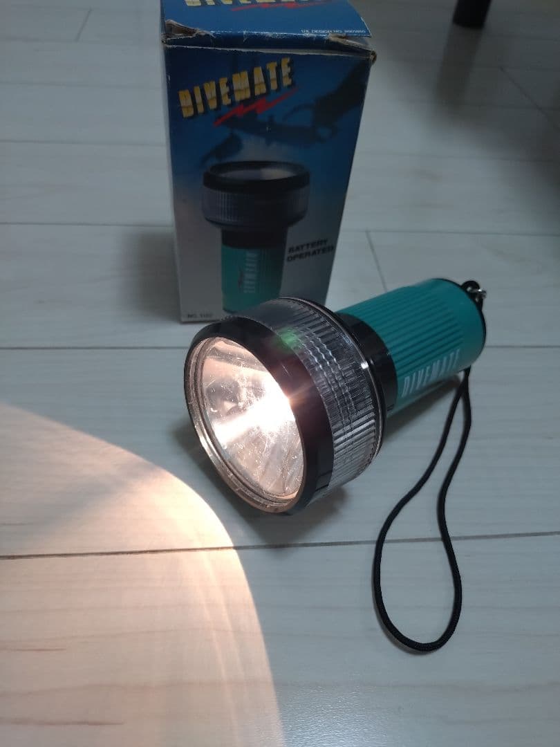 レトロなDIVEMATE 懐中電灯 箱付き