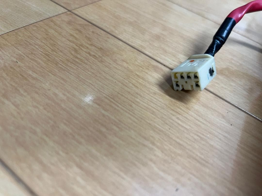 LA100S ムーヴ純正 LED左右テールランプ KOITO 220-51059