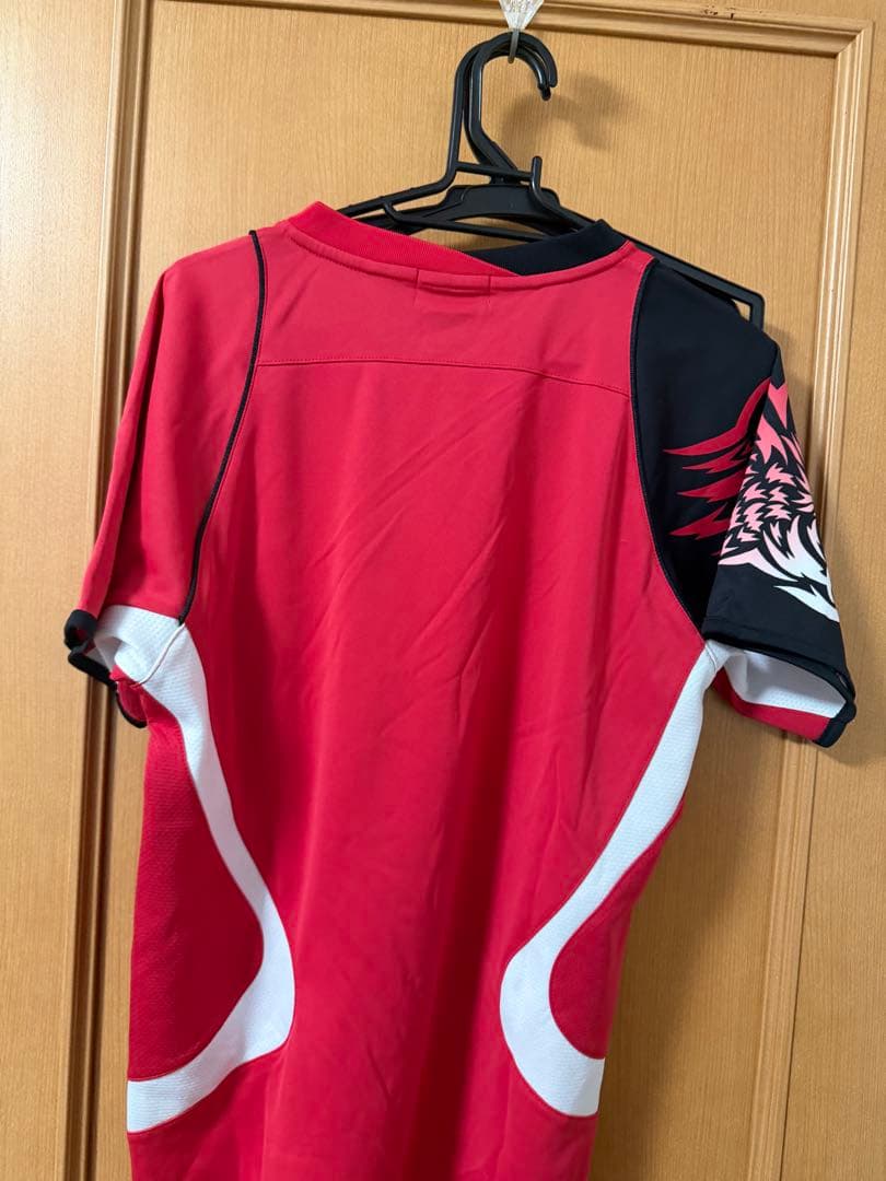 ヨネックス スポーツシャツ 赤 黒