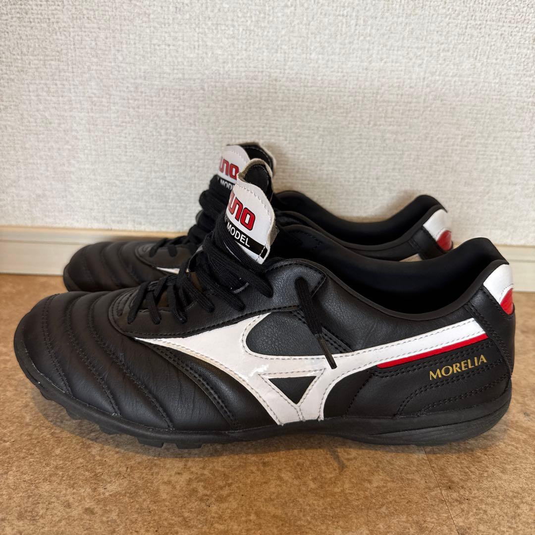 【美品】ミズノ モレリア サッカートレーニングシューズ 26.0cm