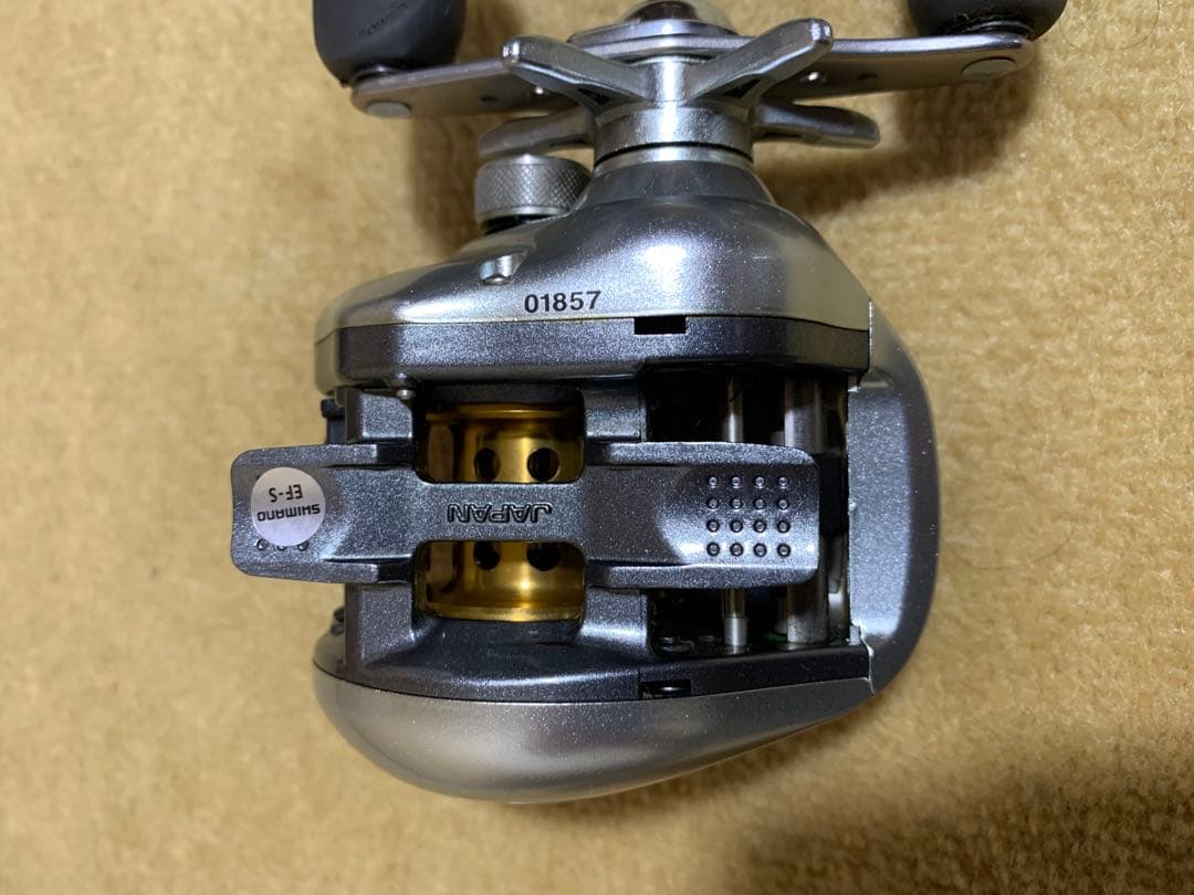 美品　Scorpion Mg 1000 ベイトリール