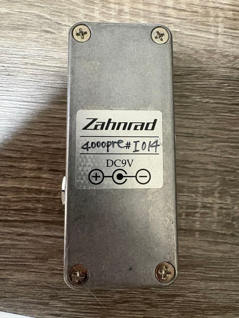 Zahnrad 4000 pre プリアンプ　ブースター