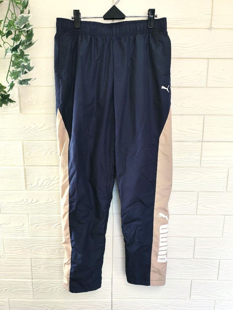 【美品】ウィンドブレーカー　ナイロンジャケット　PUMA　XL レディース