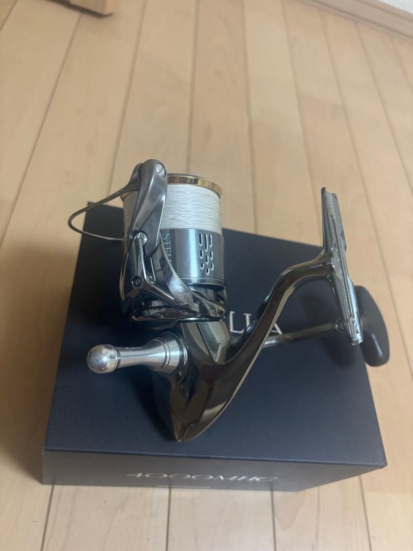 SHIMANO STELLA 4000MHG スピニングリール