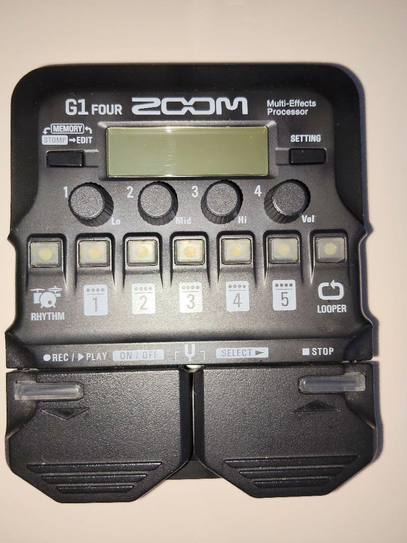 ＺＯＯＭ Ｇ１fourギターマルチエフェクター